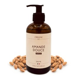 Application huile d'amande douce sur visage pour peau sèche