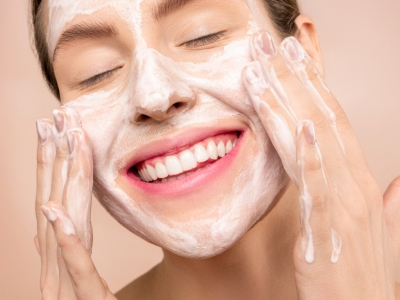 Masque nourrissant et apaisant pour peaux sensibles
